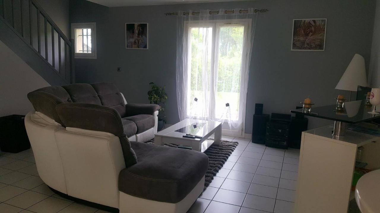 Chambre D'Hotes Chez L'Habitant Montlouis-sur-Loire Exteriör bild